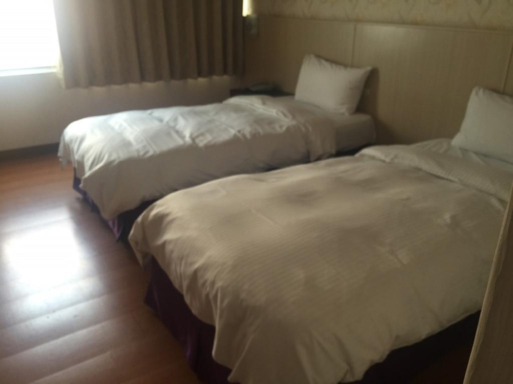 Long Siang Hotel Kaohsiung Buitenkant foto