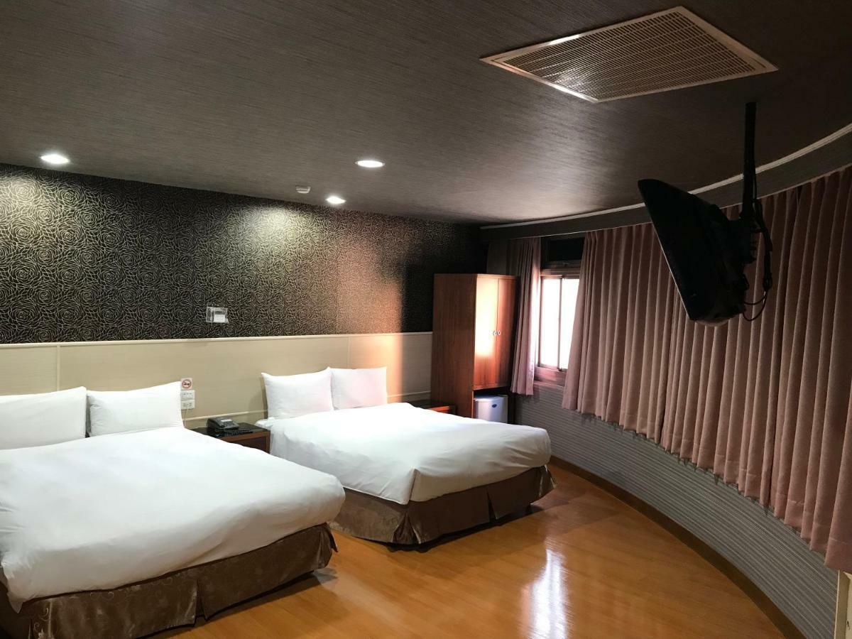 Long Siang Hotel Kaohsiung Buitenkant foto