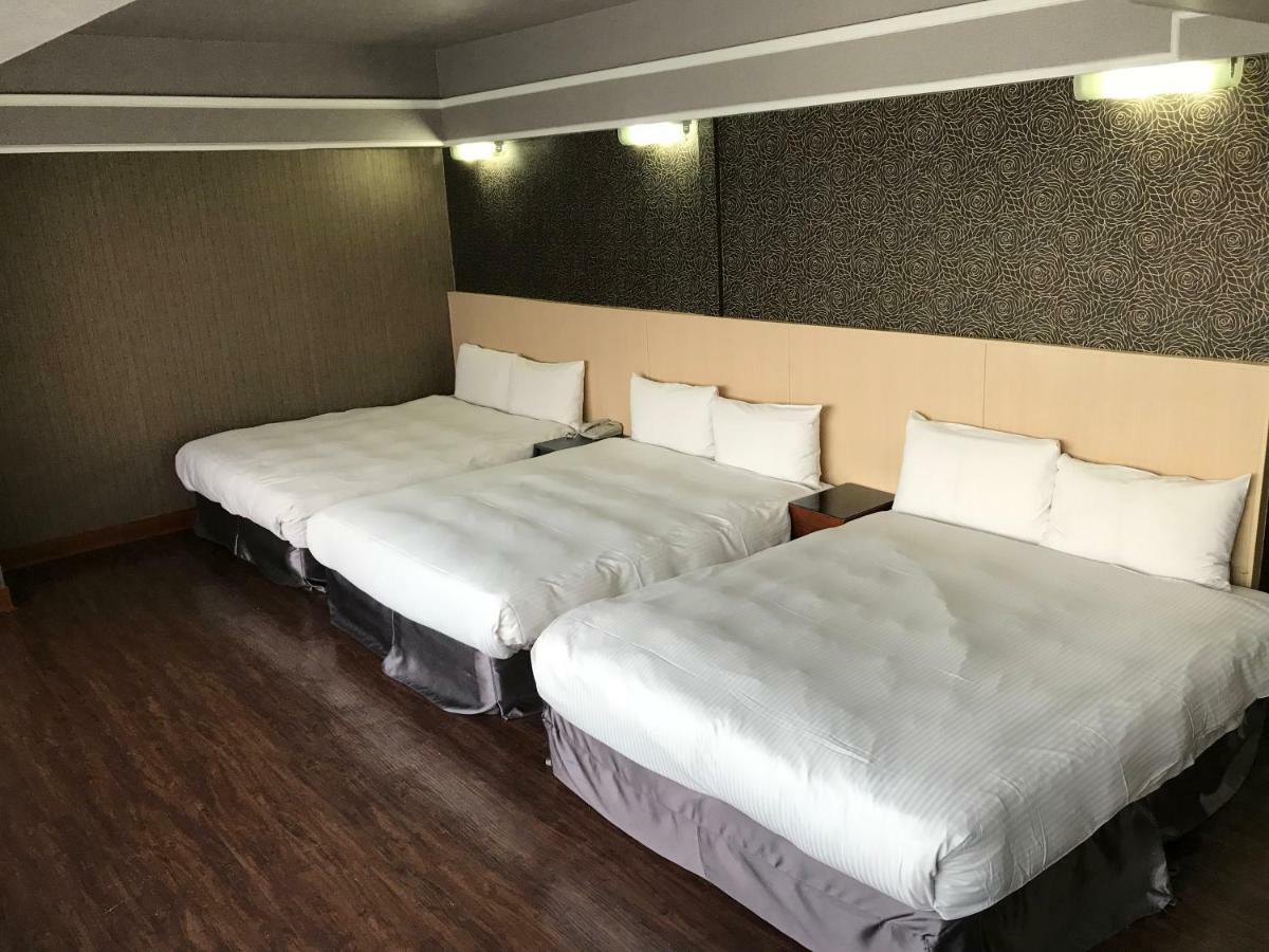 Long Siang Hotel Kaohsiung Buitenkant foto